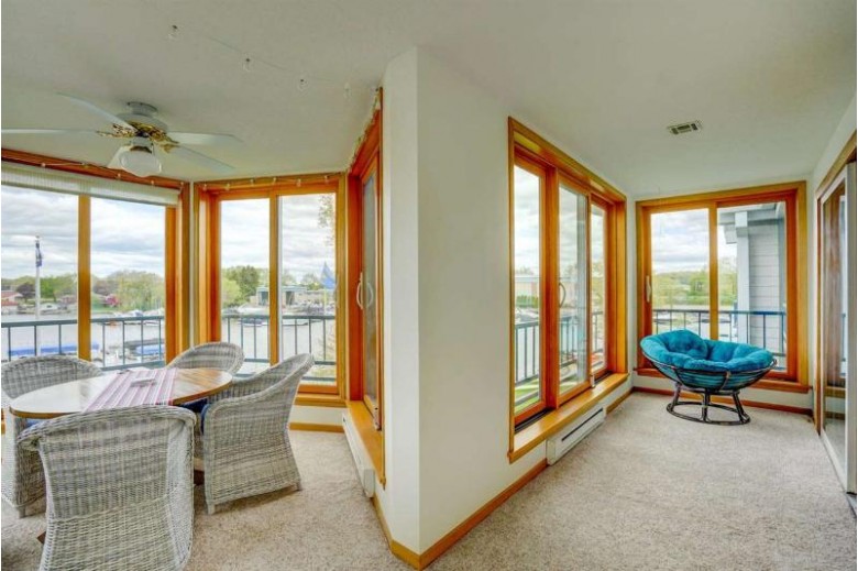 5379 Mariners Cove Dr 514, Madison, WI by First Weber Real Estate $425,000