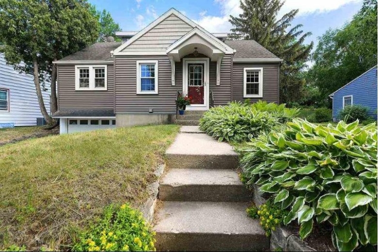 3529 Heather Crest, Madison, WI by Realty Executives Cooper Spransy $550,000