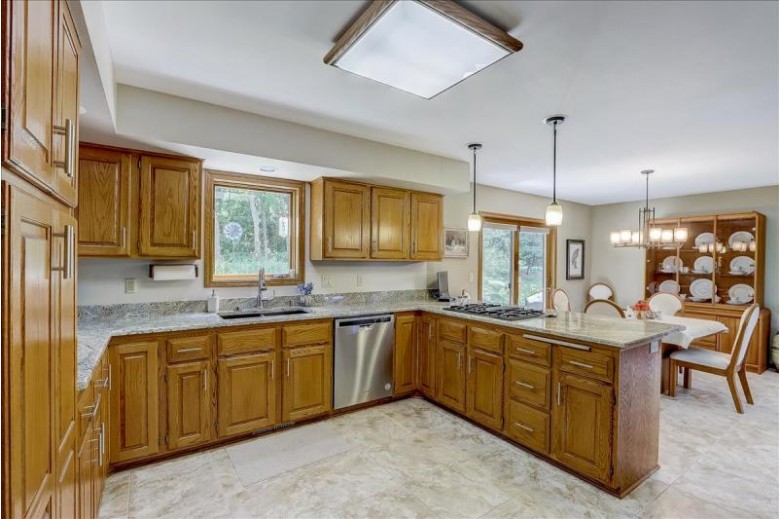 8723 Horizon Ct Middleton, WI 53562 by First Weber Real Estate $524,900