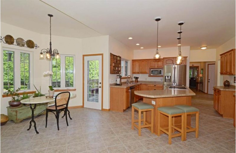 W9276 Red Feather Dr, Cambridge, WI by First Weber Real Estate $464,900