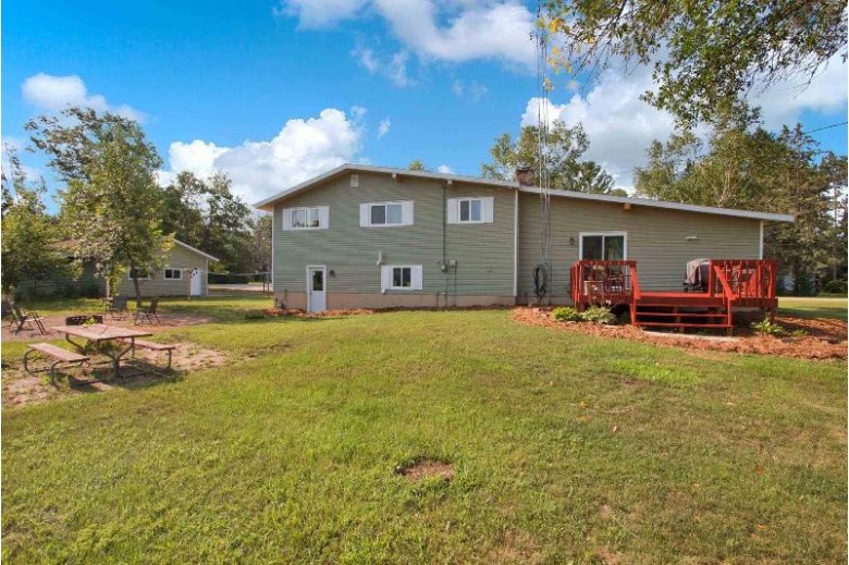 2650 Fawn Lane Plover, WI 54467 by Re/Max Excel $275,000