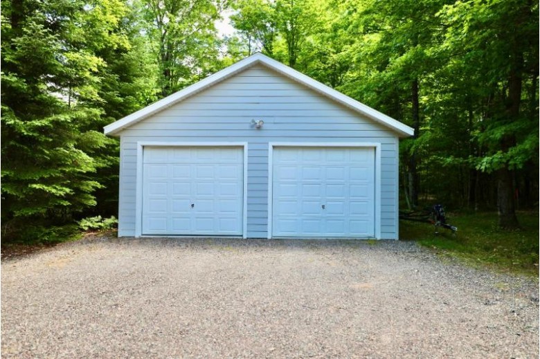 8739 Setting Sun Blv, Minocqua, WI by Coldwell Banker Mulleady - Mnq $440,000