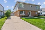 3409 N 94th St 3411 Milwaukee, WI 53222-3553 by Exp Realty, Llc~milw $339,900