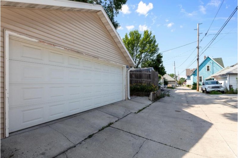 2918 S Herman St, Milwaukee, WI by Coldwell Banker Realty $334,900