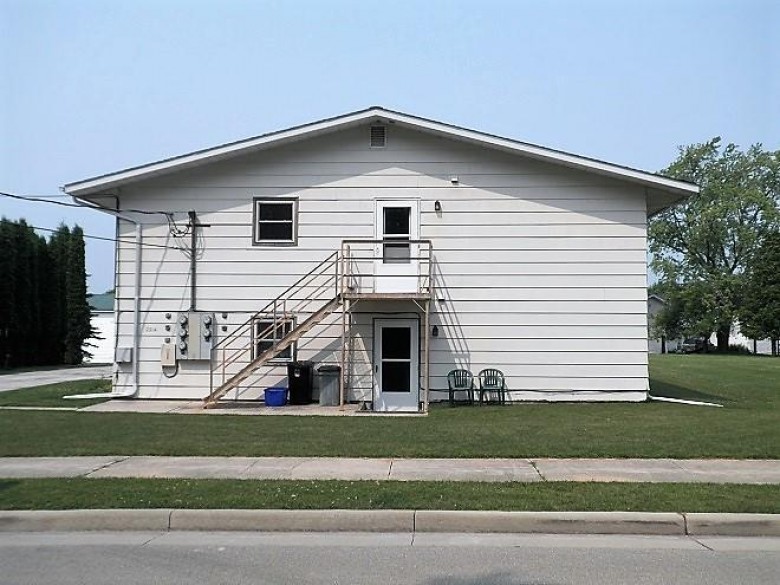 2914 Garfield St, Two Rivers, WI by Keller Williams-Manitowoc $214,900