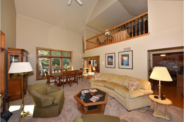 12735 W Cherrytree Ln New Berlin, WI 53151-7648 by Realty Executives - Elite $519,900