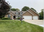 12735 W Cherrytree Ln New Berlin, WI 53151-7648 by Realty Executives - Elite $519,900