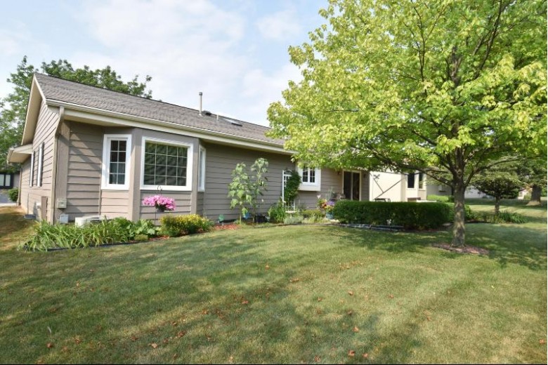3451 W Honey Tree Ln Greenfield, WI 53221-3209 by Homeowners Concept $249,900