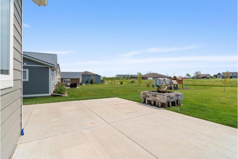 127 Peter Thein Ave Belgium, WI 53004-9520 by Red Arrow Real Estate Llc $265,000