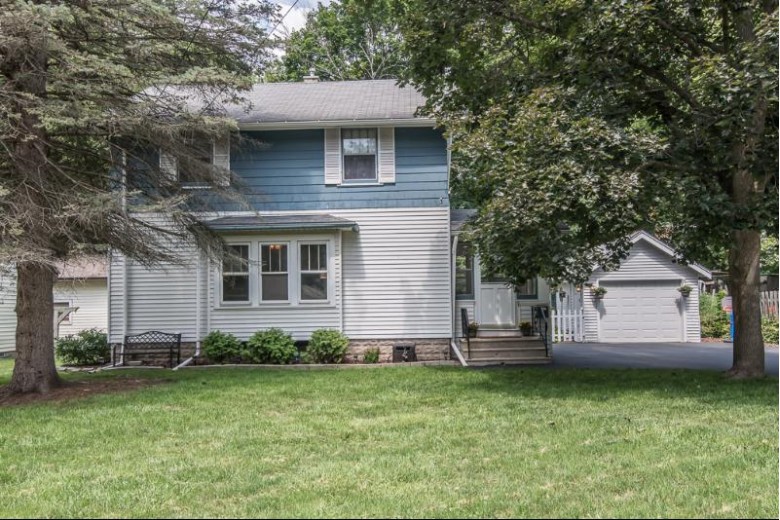 222 Fountain Ave Waukesha, WI 53186-6007 by Shorewest Realtors, Inc. $239,900