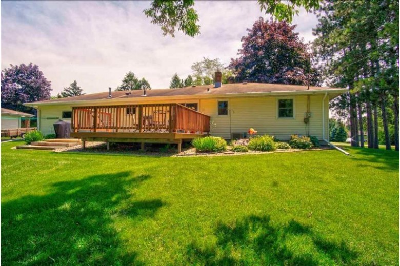 3090 W 1st Avenue Appleton, WI 54914 by Coldwell Banker Real Estate Group $215,000
