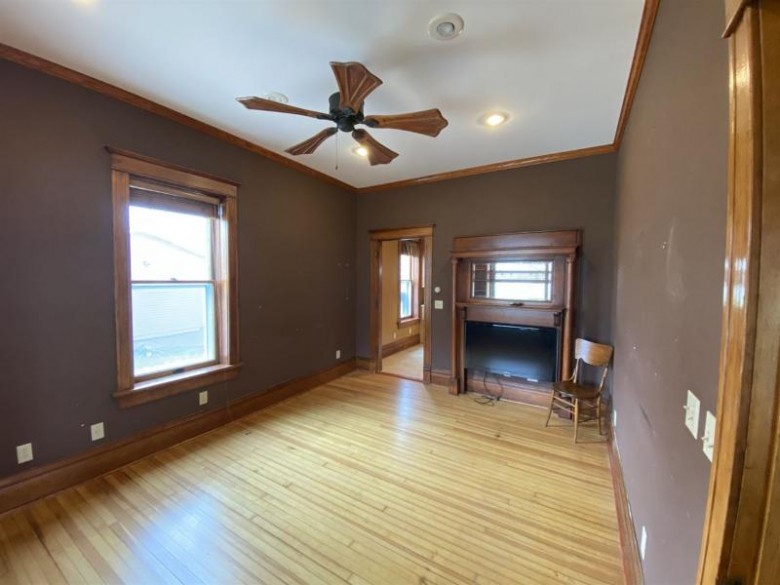 324 Dodge St Mineral Point, WI 53565 by Re/Max Preferred $284,900