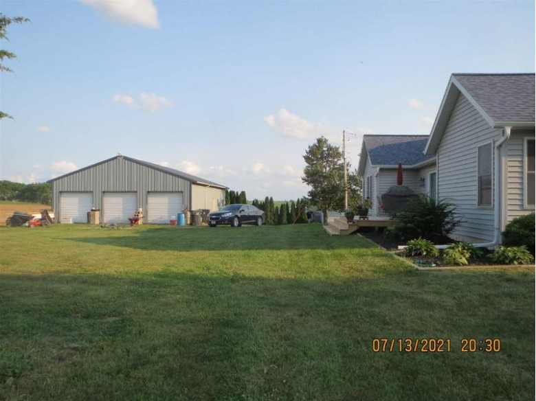 7802 Wernick Rd, DeForest, WI by Re/Max Preferred $510,000