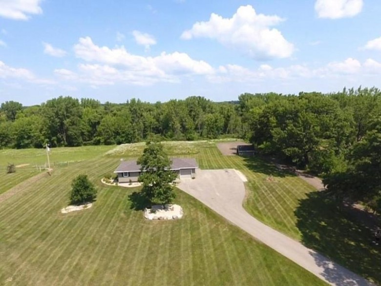 3898 Old Stone Rd Oregon, WI 53575 by Best Realty Of Edgerton $449,900