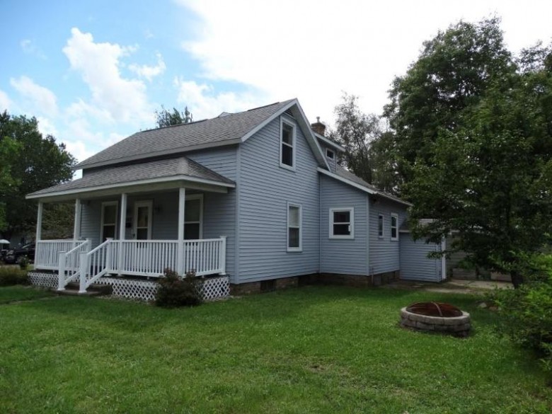 1982 Water Street Stevens Point, WI 54481 by First Weber Real Estate $124,900