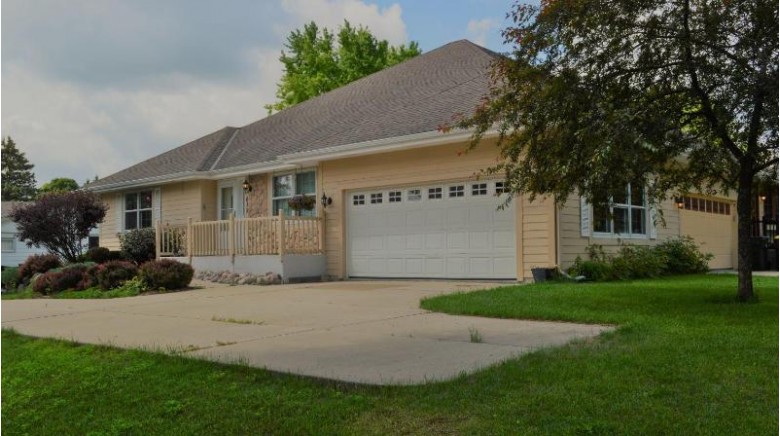 615 N Mill St Saukville, WI 53080-1741 by Coldwell Banker Realty $225,000