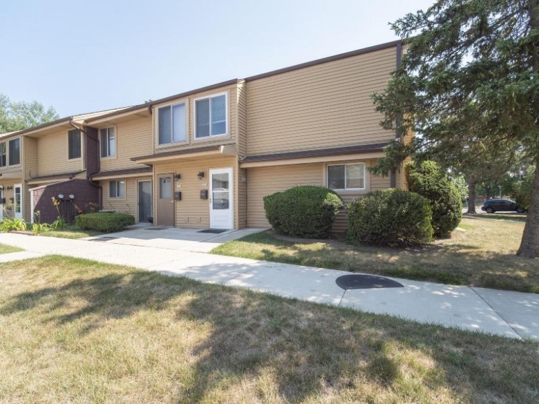 6352 S 20th St, Milwaukee, WI by Realty Executives Integrity~northshore $124,900