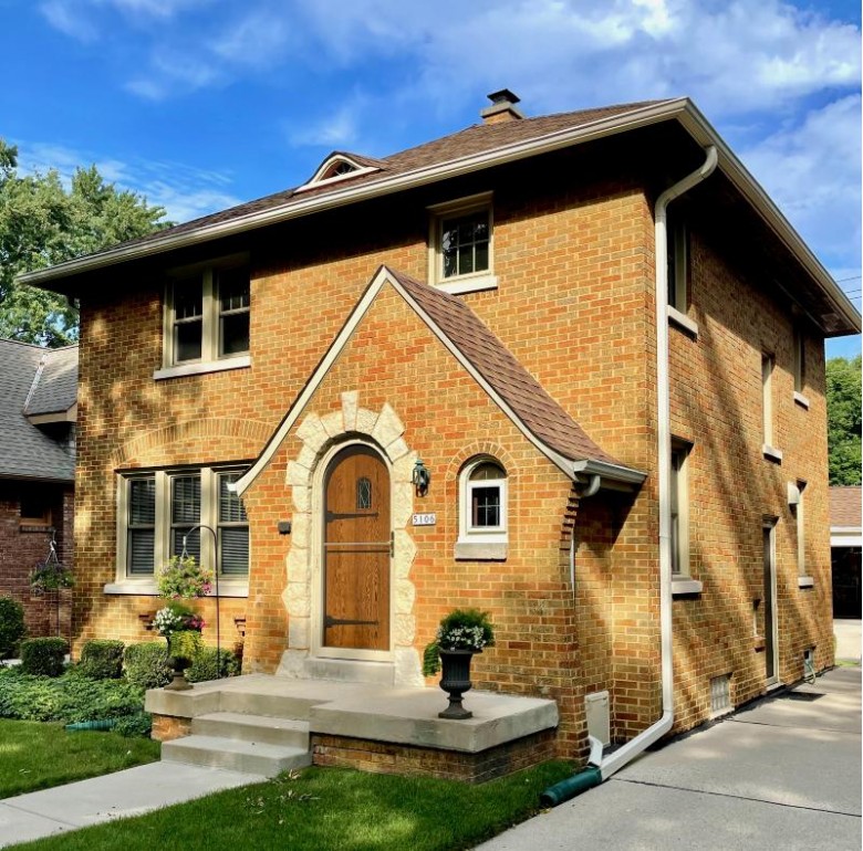 5106 N Elkhart Ave Whitefish Bay, WI 53217-5607 by Milwaukee Executive Realty, Llc $339,900