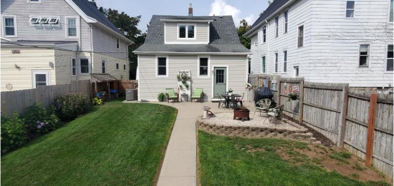 2940 S Herman St Milwaukee, WI 53207-2441 by Andrew'S Realty $385,000
