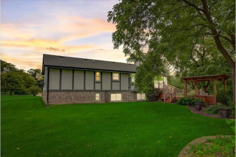 4245 Williams Ct Brookfield, WI 53045 by Exp Realty, Llc~milw $375,000