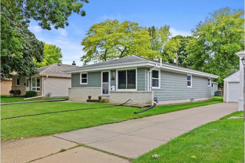 803 S 123rd St, West Allis, WI by Keller Williams-Mns Wauwatosa $239,900