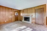 5162 S De Soto Ln New Berlin, WI 53151-8208 by Point Real Estate $349,900
