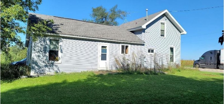 W755 Hwy 21 Berlin, WI 54923 by First Weber Real Estate $69,900