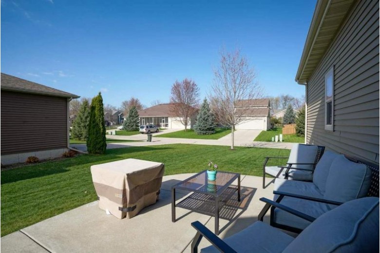2651 Fahey Glen, Fitchburg, WI by Pinnacle Real Estate Group Llc $400,000