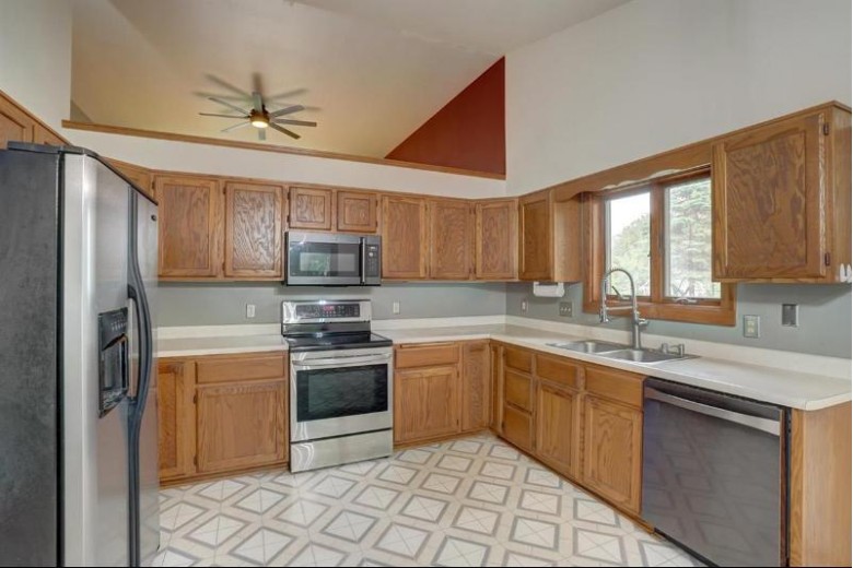 7206 E Valley Ridge Dr Madison, WI 53719 by Keller Williams Realty $284,900