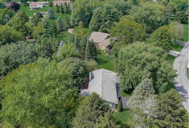 4561 Hackberry Ct Middleton, WI 53562 by Re/Max Preferred $445,000