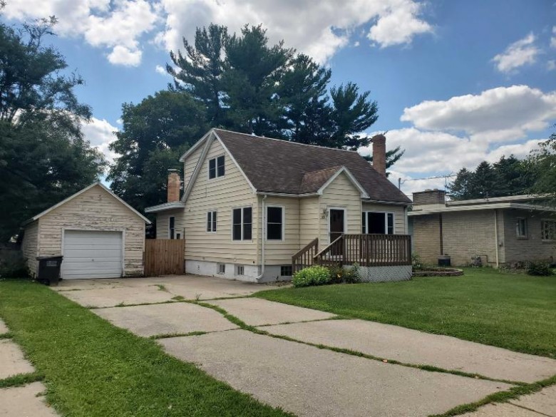117 E High St Milton, WI 53563 by Coldwell Banker The Realty Group $174,500