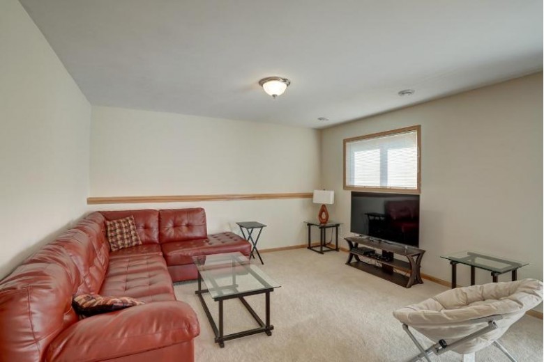 6517 Appleglen Ln Madison, WI 53719 by Realty Executives Cooper Spransy $360,000