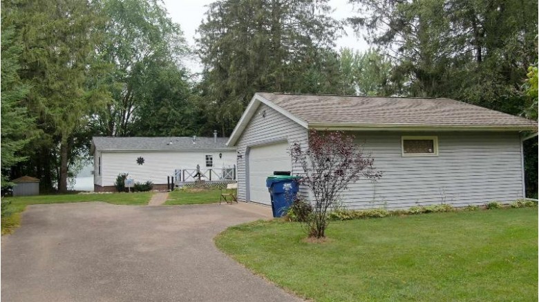 3144 E Lake Helen Drive Rosholt, WI 54473 by Smart Move Realty $369,900