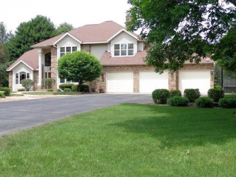 1830 Hamilton Court Plover, WI 54467 by Coldwell Banker Action $439,900