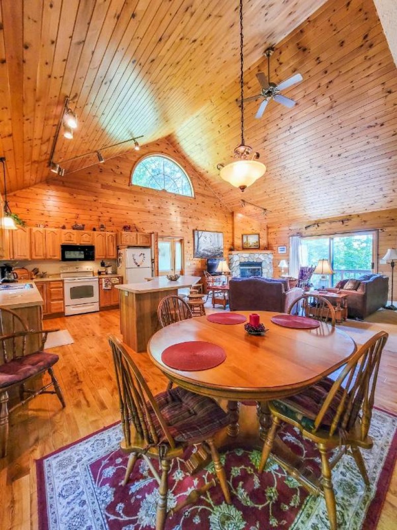 9489 Beaver Rd, Presque Isle, WI by Coldwell Banker Mulleady - Mnq $499,000