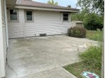 5700 W Upham Ave Greenfield, WI 53220 by Parkway Realty, Llc $259,900