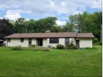 13675 W Cold Spring Rd New Berlin, WI 53151-6811 by Homeowners Concept Save More R $319,900