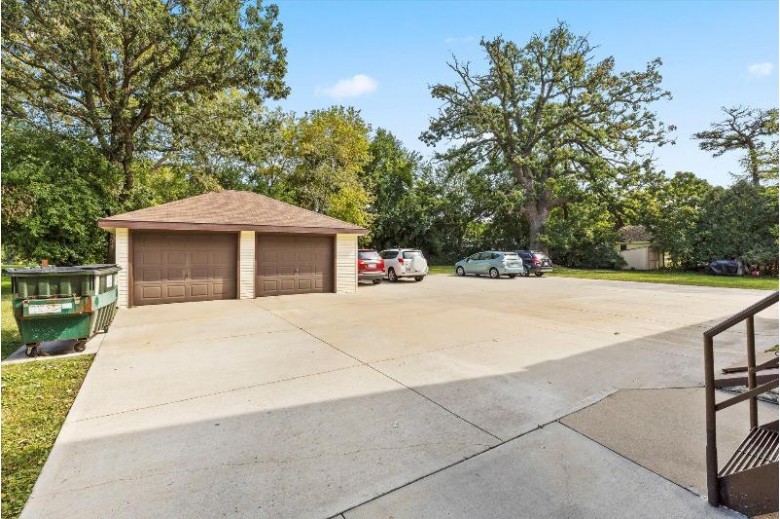 423 N Barstow St NW BARSTOW ST, Waukesha, WI by Roots Realty, Llc $490,000