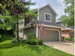 7549 W Tuckaway Creek Dr, Franklin, WI by Re/Max Realty Pros~milwaukee $279,900