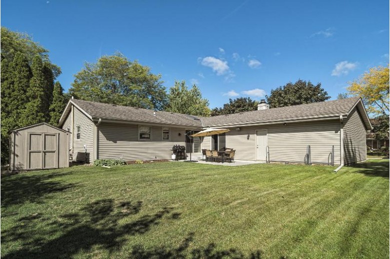 7855 W Coventry Dr, Franklin, WI by Ogden & Company, Inc. $349,900