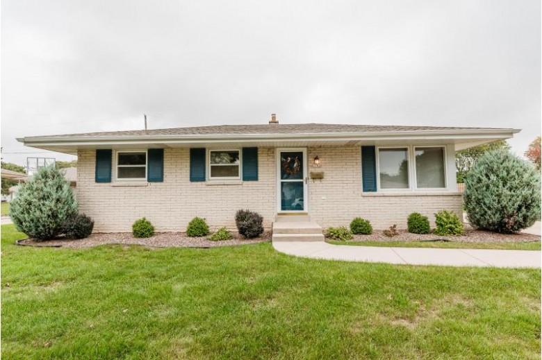 3742 S Marcy St, Milwaukee, WI by Re/Max Realty Pros~milwaukee $229,900