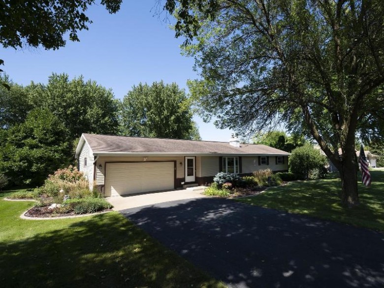 1961 Sunkist Road Oshkosh, WI 54904 by Armstrong Realty $275,000