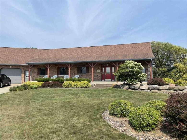 4241 Reeson Rd, Barneveld, WI by Gavin Brothers Auctioneers Llc $599,000