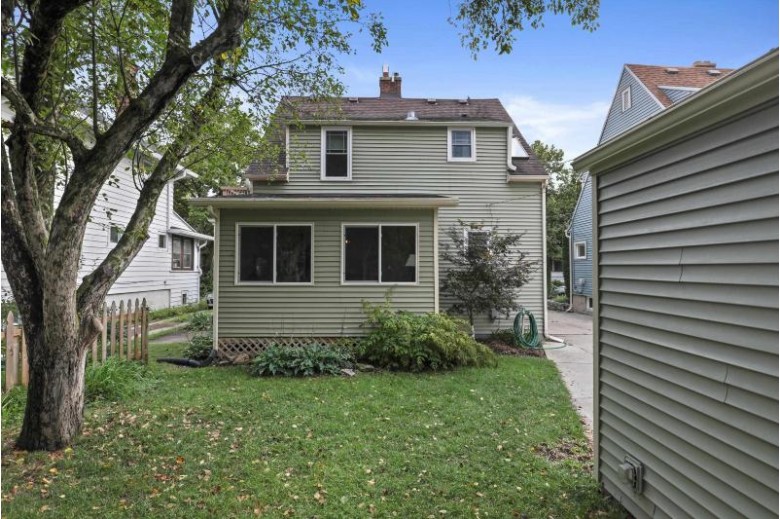 405 N Baldwin St Madison, WI 53703 by First Weber Real Estate $446,900