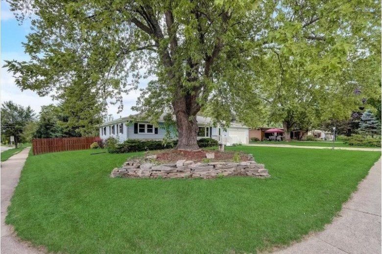 5614 Raymond Rd, Madison, WI by Century 21 Affiliated $315,000