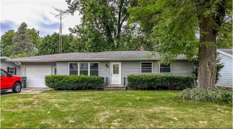 508 Lake St Beaver Dam, WI 53916 by Century 21 Affiliated $175,000