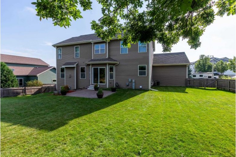 1146 Willow Run Verona, WI 53593 by Exp Realty, Llc $575,000