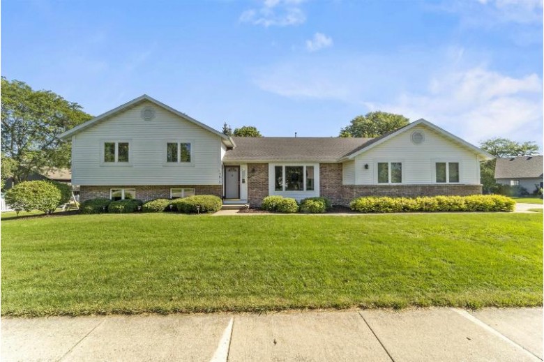 7810 Westchester Dr, Middleton, WI by Mhb Real Estate $464,900