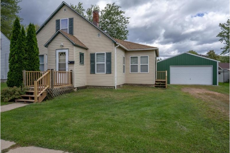 548 S Division St, New Lisbon, WI by Castle Rock Realty Llc $134,900