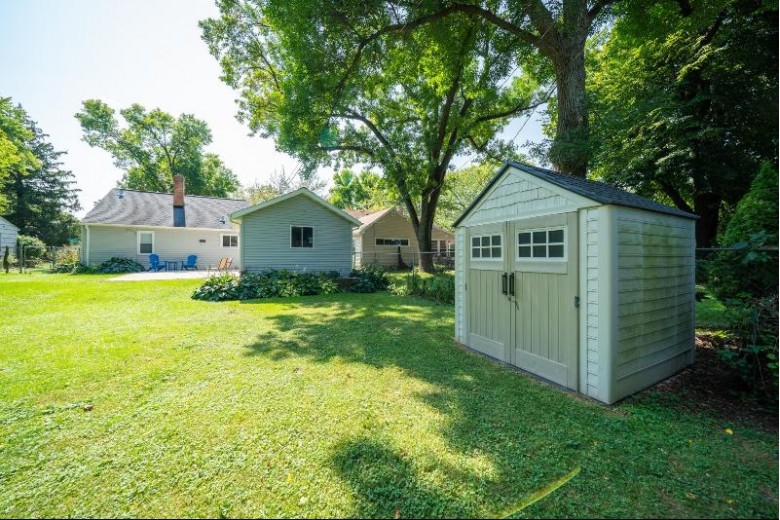 4254 Doncaster Dr, Madison, WI by Re/Max Preferred $274,900
